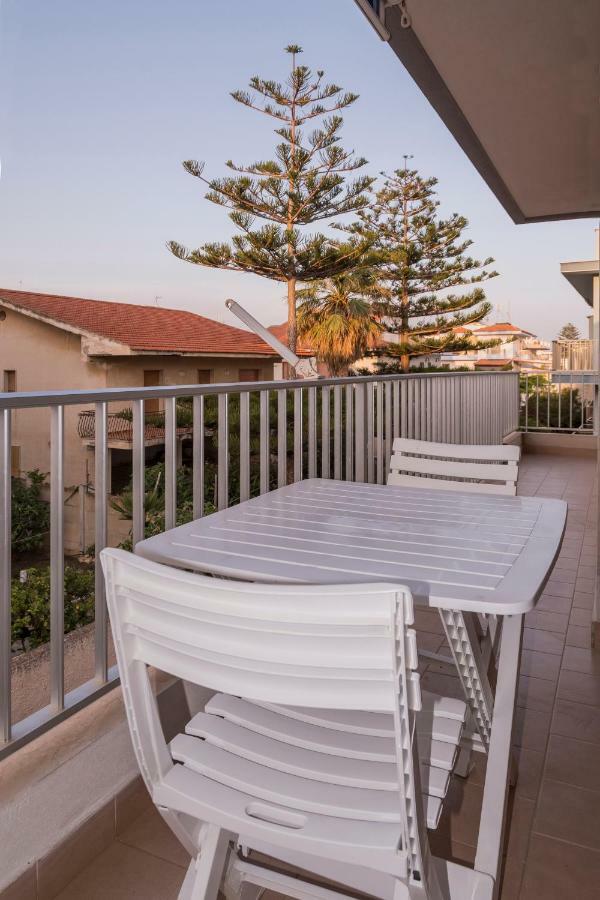 Attico Bellavista Villa Marina di Ragusa Kültér fotó